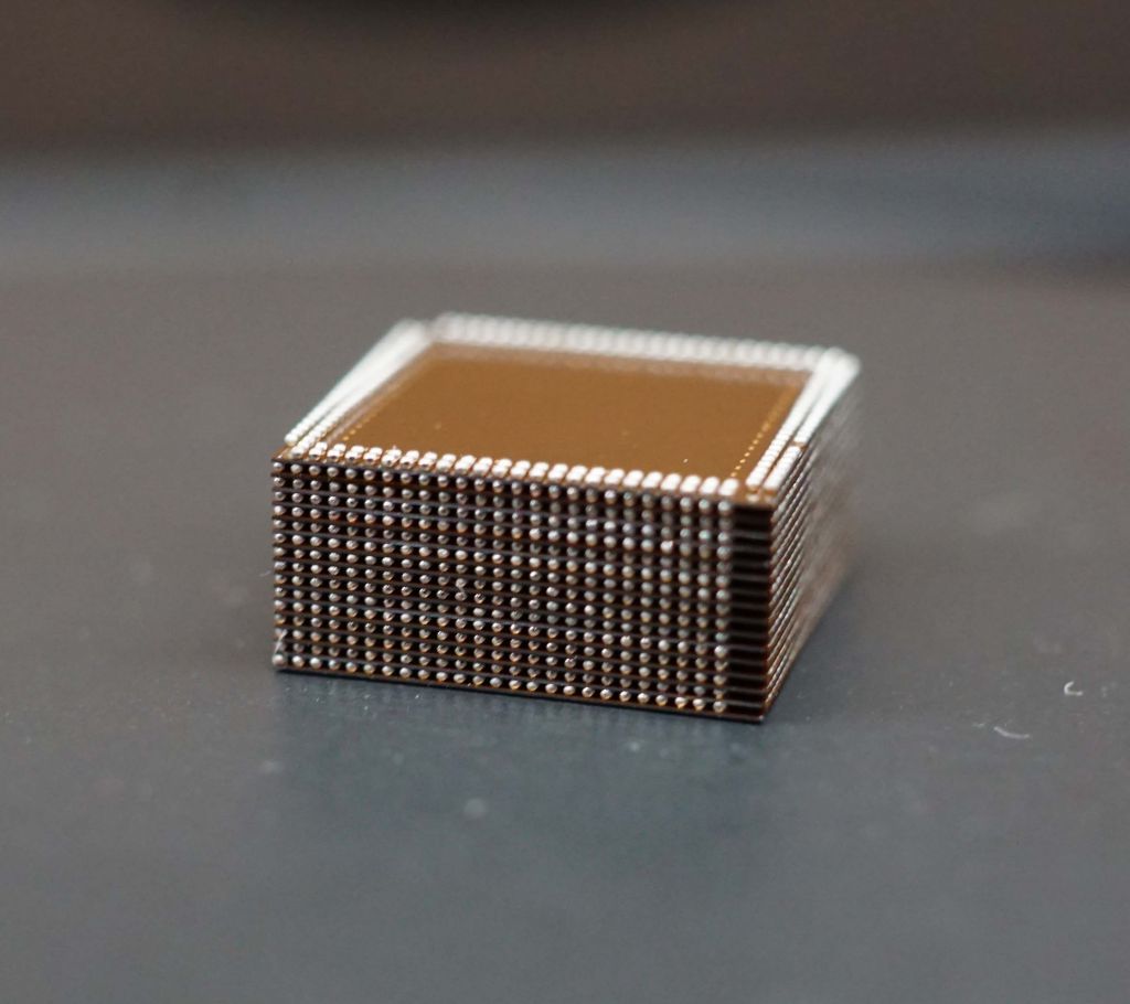 5 3D Multi Layer Stacked Package 3D Multi Layer Stacked Package